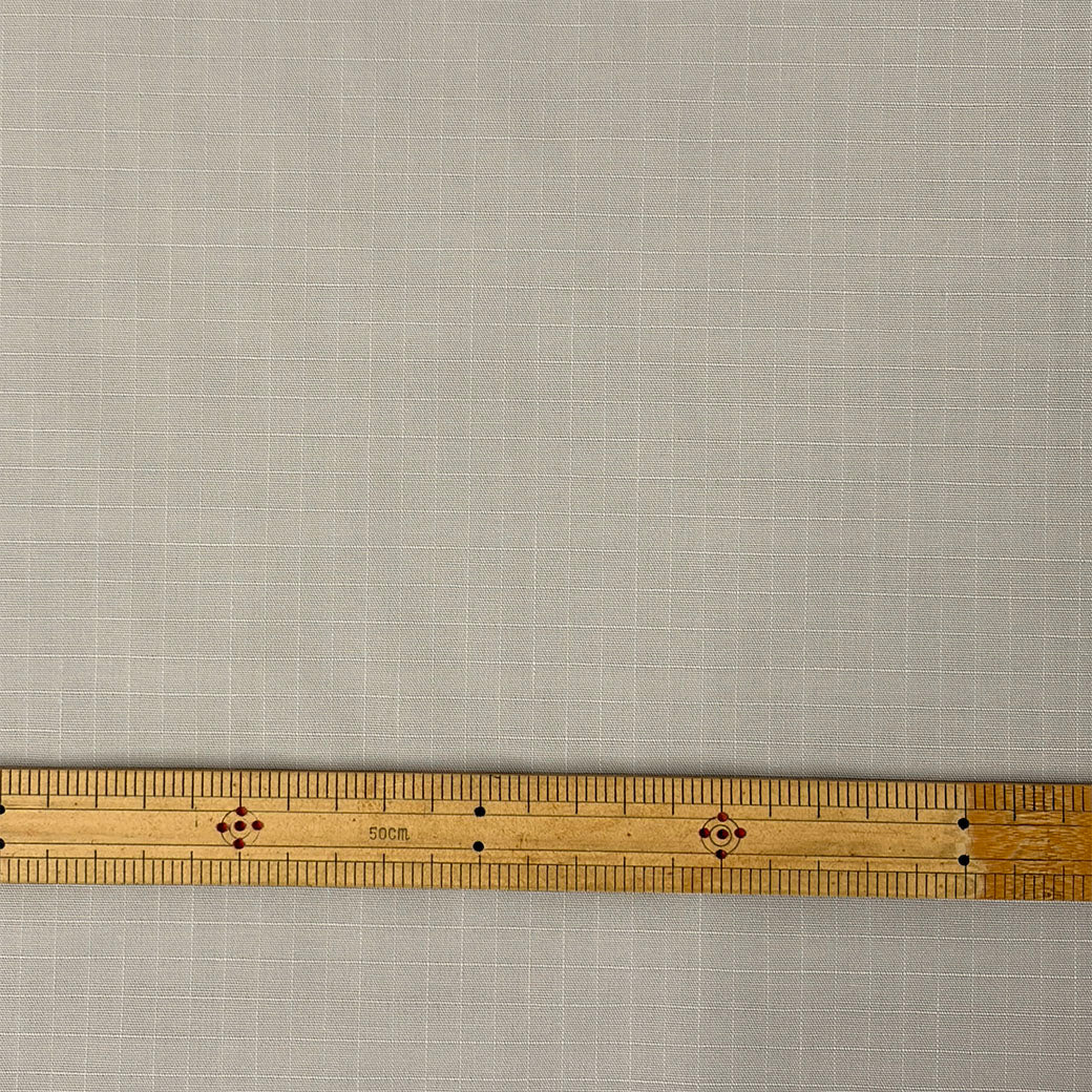 生地 【 リップストップ サンドベージュ 】 155cm巾 幅広 綿100％ リップストップ生地 裂けにくい生地 軽量生地 丈夫な生地