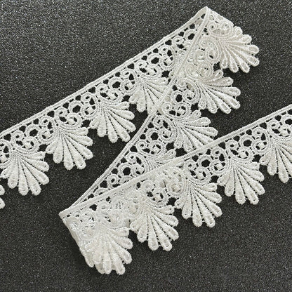 リボン【 モチーフレース L 白 】レースリボン 刺繍リボン 植物 刺繍 レース刺繍 刺繍テープ ハンドメイド資材 可愛い 手芸用テープ リボンテープ 洋裁 ハンドメイド 手芸用 パーツ 布雑貨 副材 手芸副材 フリル カント