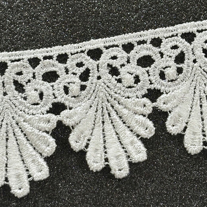 リボン【 モチーフレース L 白 】レースリボン 刺繍リボン 植物 刺繍 レース刺繍 刺繍テープ ハンドメイド資材 可愛い 手芸用テープ リボンテープ 洋裁 ハンドメイド 手芸用 パーツ 布雑貨 副材 手芸副材 フリル カント