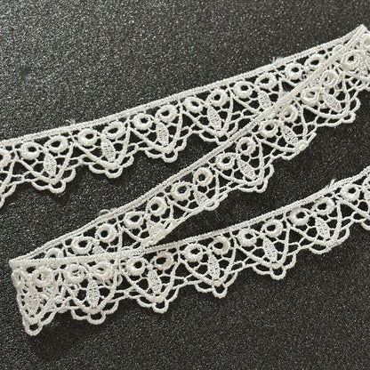 リボン【 モチーフレース R 白 】レースリボン 刺繍リボン 刺繍 レース刺繍 刺繍テープ ハンドメイド資材 可愛い 手芸用テープ リボンテープ 洋裁 ハンドメイド 手芸用 パーツ 布雑貨 副材 手芸副材 フリル カントリー
