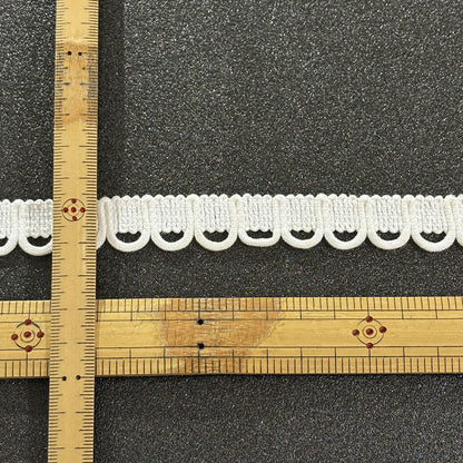 リボン【 レース M05 レーヨンブレード オフ 】レースリボン 刺繍リボン 半円 レース刺繍 刺繍テープ ハンドメイド資材 可愛い 手芸用テープ リボンテープ 洋裁 ハンドメイド 手芸用 パーツ 布雑貨 副材 手芸副