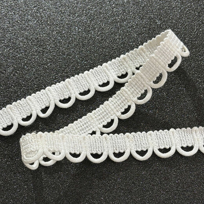 リボン【 レース M05 レーヨンブレード オフ 】レースリボン 刺繍リボン 半円 レース刺繍 刺繍テープ ハンドメイド資材 可愛い 手芸用テープ リボンテープ 洋裁 ハンドメイド 手芸用 パーツ 布雑貨 副材 手芸副