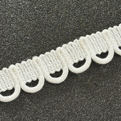 リボン【 レース M05 レーヨンブレード オフ 】レースリボン 刺繍リボン 半円 レース刺繍 刺繍テープ ハンドメイド資材 可愛い 手芸用テープ リボンテープ 洋裁 ハンドメイド 手芸用 パーツ 布雑貨 副材 手芸副