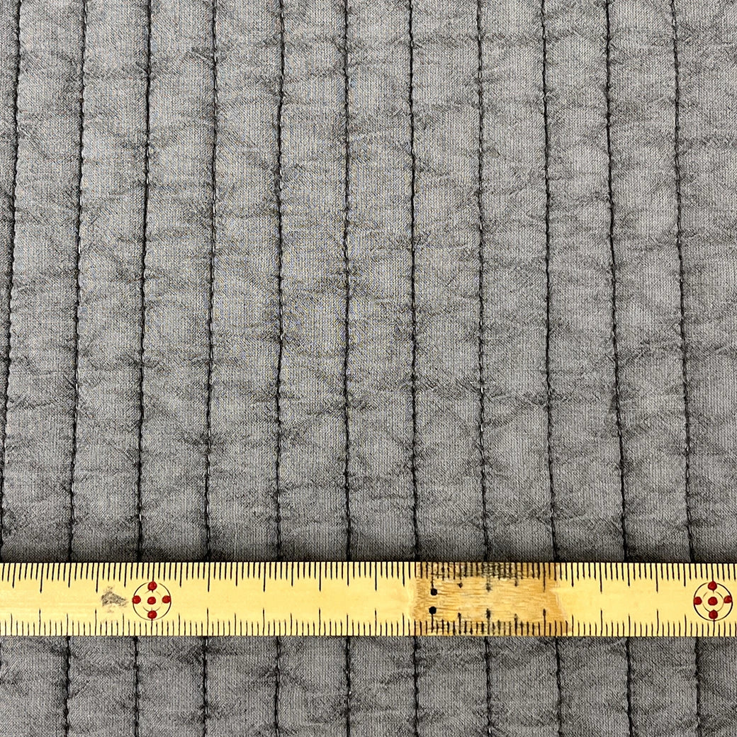 生地 【 ヌビキルト 13mm グレー 】 135mm巾 ヌビ生地 イブルキルト コットンキルト バッグ ポーチ クッションカバー ベビー用品