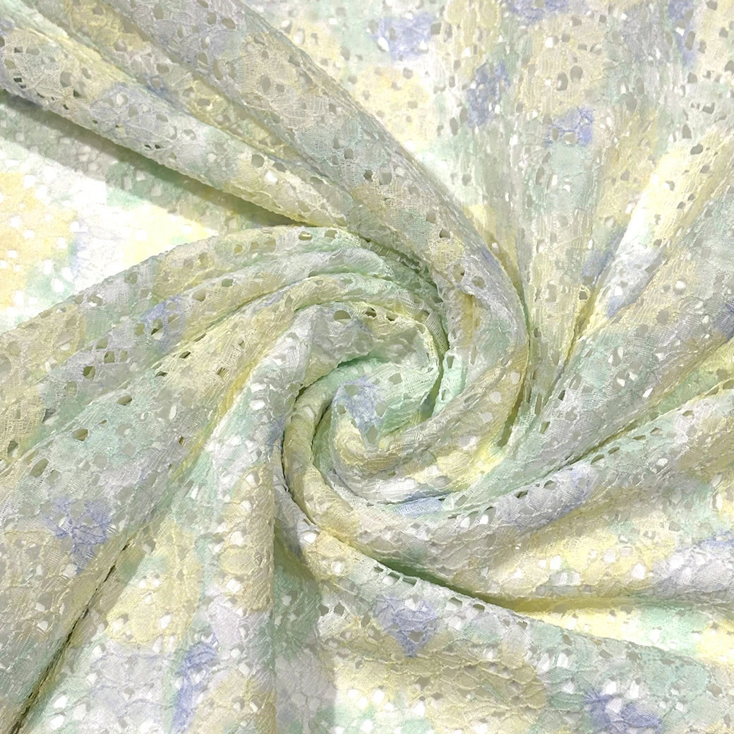 生地 【 水彩プリントラッセルレース 薄黄青 】 レース レース生地 花柄レース 刺繍 レース刺繍 110cm巾 ポリエステル