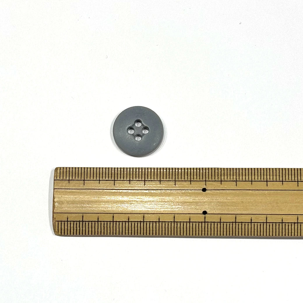 ボタンまとめ売り 【 四つ穴ボタン グレーA 17mm 約500個入 】 4つ穴 ボタン