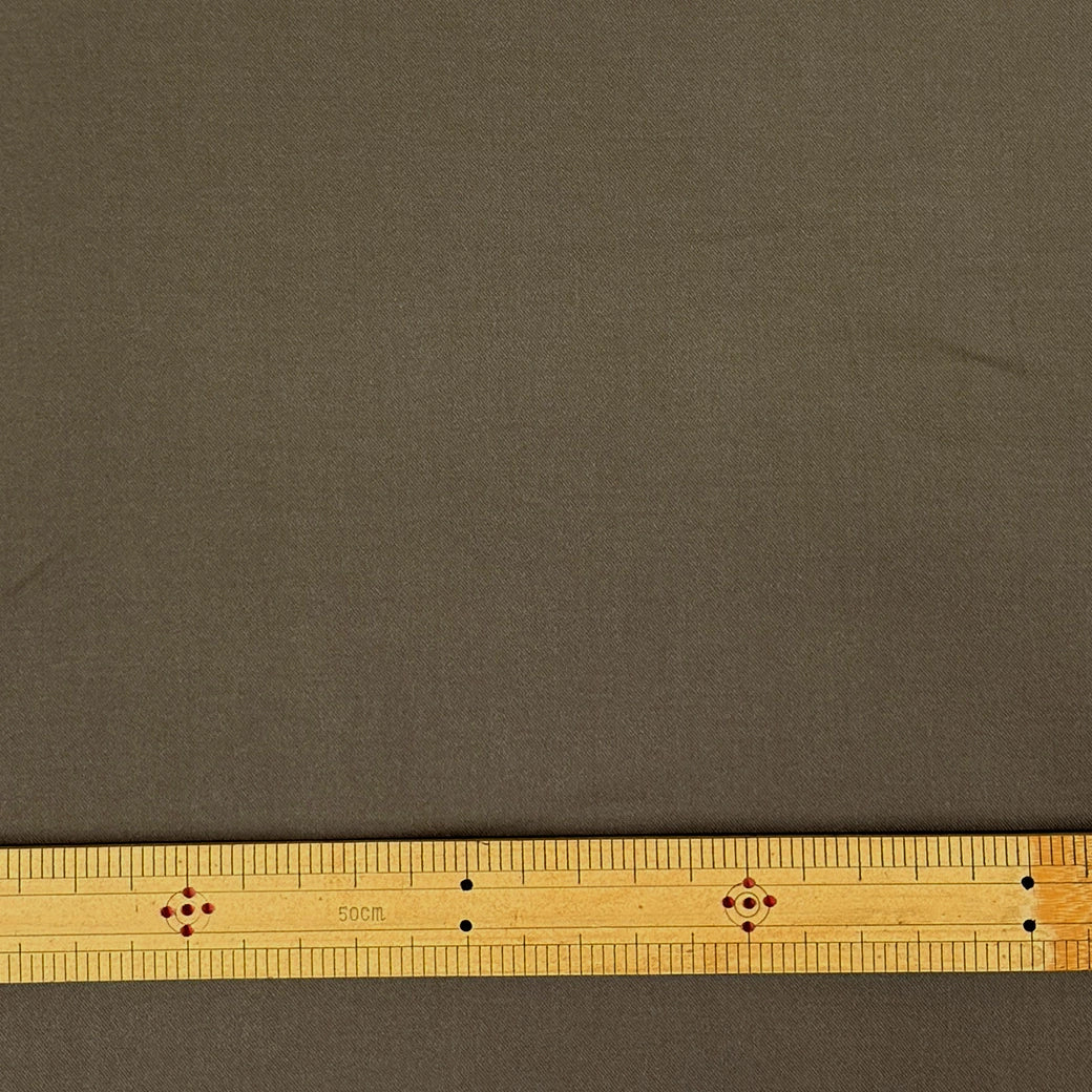 生地 【 綿サテン ストレッチ ブラウン 】 117cm巾 ストレッチ生地 コットンサテン ソフトサテン