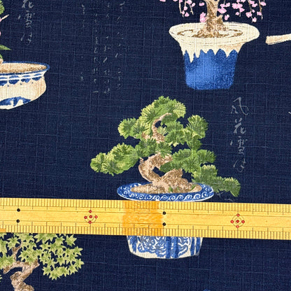 生地 【 和柄ドビー 盆栽 濃紺 】 110cm巾 綿100％ 和柄生地 盆栽 松の木 和雑貨生地 コットン生地 コットンドビー