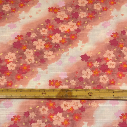 生地 【 和柄シャンタン さくら 赤 】 シャンタン生地 平織り スラブ 110cm巾 和柄 桜 梅 花柄 和風 綿100％