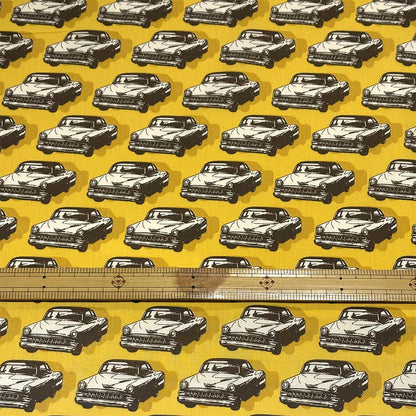 生地 【 ブロードプリント アメ車 イエロー 】 ブロード ブロード生地 111cm巾 ブロードクロス 車 クラシックカー ヴィンテージカー アメリカン レトロ 80s