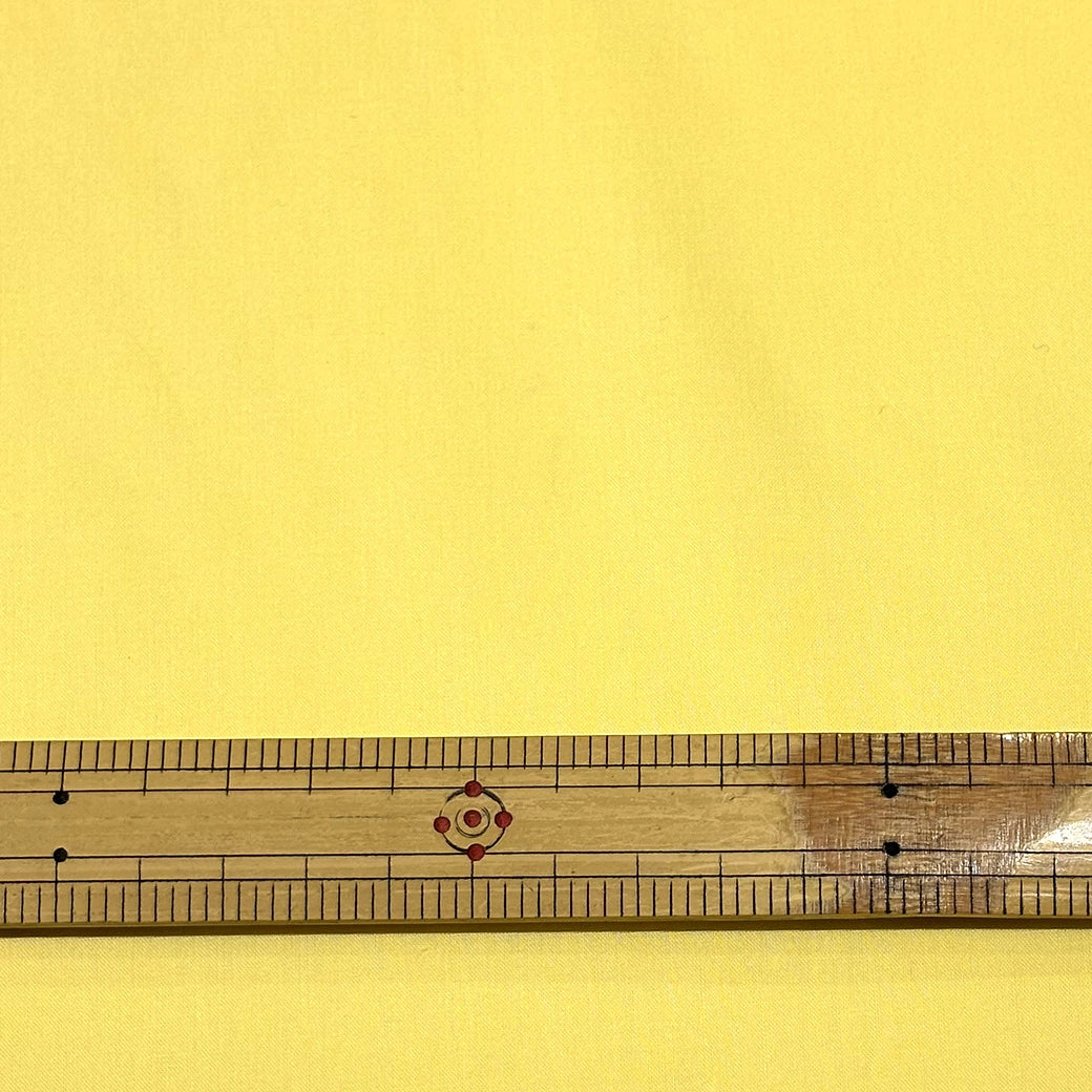 生地 【 コットンバティスト イエロー 】 108cm巾 綿100％ 薄手生地 軽量 高密度
