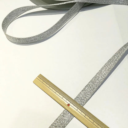 リボン【Eliteエリート9700メタリックリボン12mm#Sシルバー(1)】シルバー 銀 12mm幅 ラメリボン