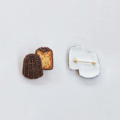 【 MIYUKI はらぺこブローチ カヌレ 】 刺しゅうキット ブローチ ビーズ刺繍