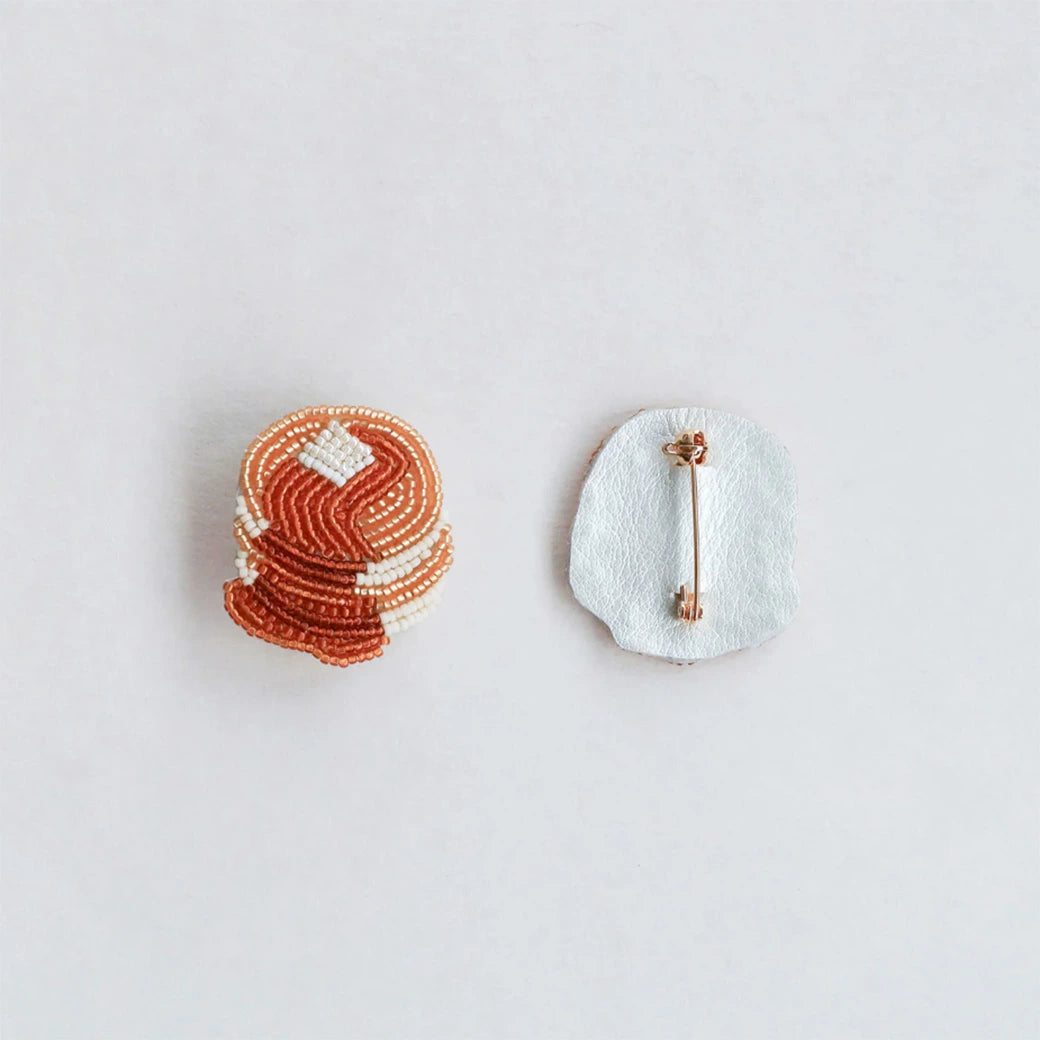 【 MIYUKI はらぺこブローチ パンケーキ 】 刺しゅうキット ブローチ ビーズ刺繍