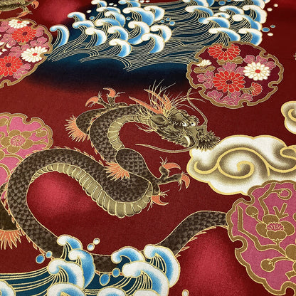 生地 【 和柄プリント 龍 エンジ 】 昇龍 龍神 112cm巾 綿100％