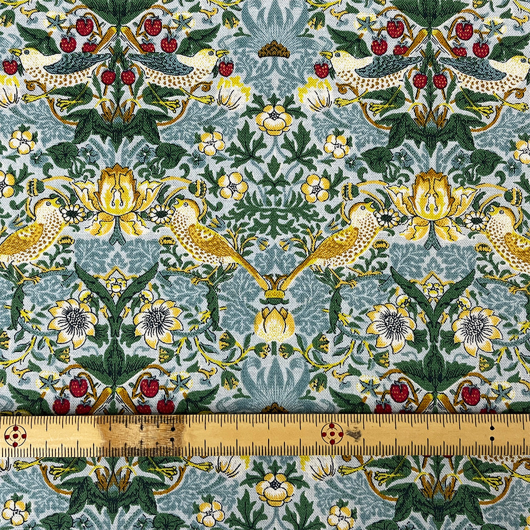 生地 【 V&A Fabric Collection いちご泥棒 ライトグレー