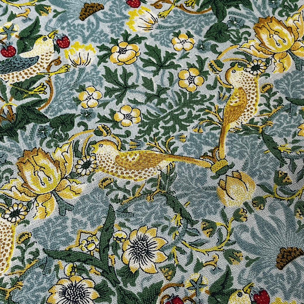 生地 【 V&A Fabric Collection いちご泥棒 ライトグレー 】 シーチング 110cm巾 コットン 綿100％ 薄手
