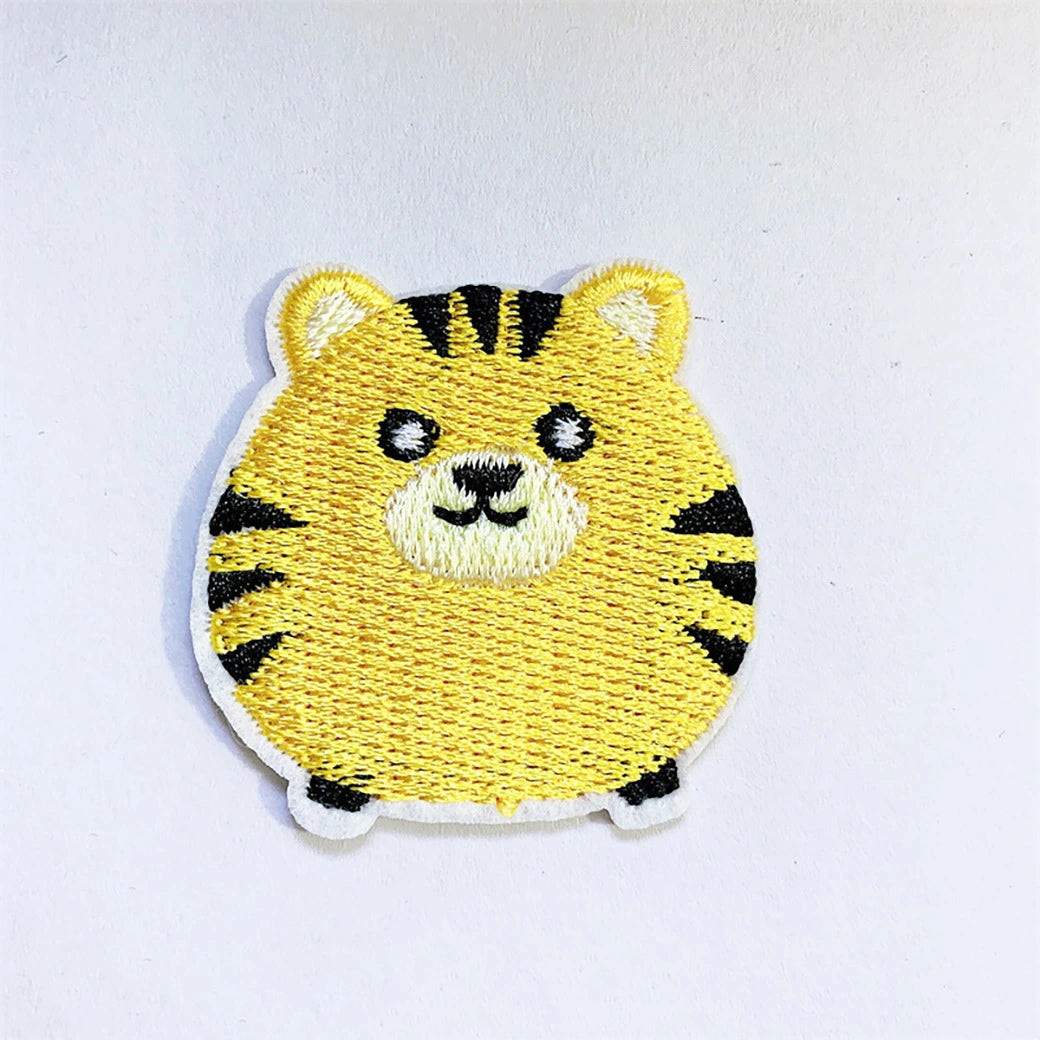 ワッペン【 アニマルワッペン #5 トラ 】 アイロンワッペン アイロン刺繍 アップリケ アイロン接着
