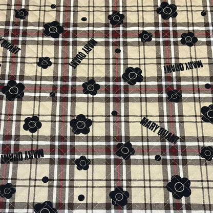 生地 【 MARY QUANT タータン花 キルティング グレージュ 】 マリクワ マリークワント キルティング生地 106cm巾 綿プリント コットン100％