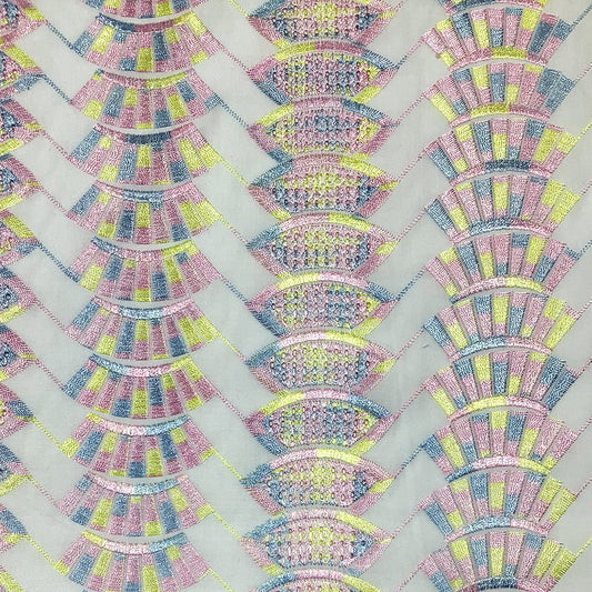 生地 【 刺繍レース ホワイトパステル 】 レース生地 103cm巾 刺繍レース 刺しゅう生地 立体レース 透け感レース 幾何学模様